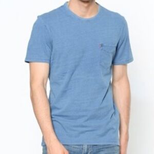 Levis Pocket Tee Shirt Size M Blue